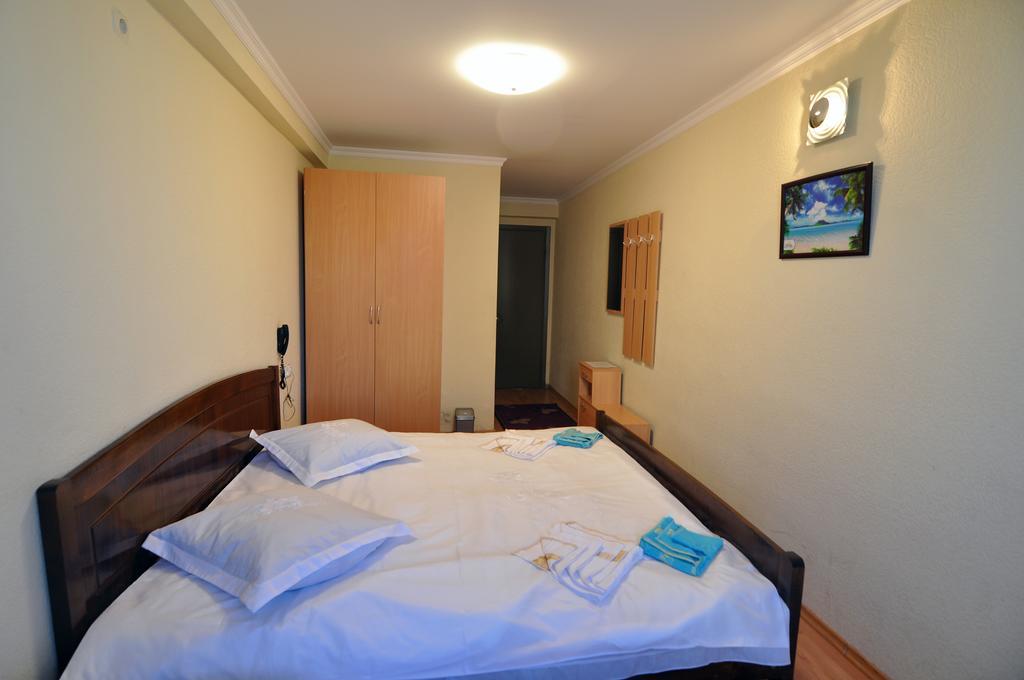 Sun Rise Hotel Tiflis Dış mekan fotoğraf